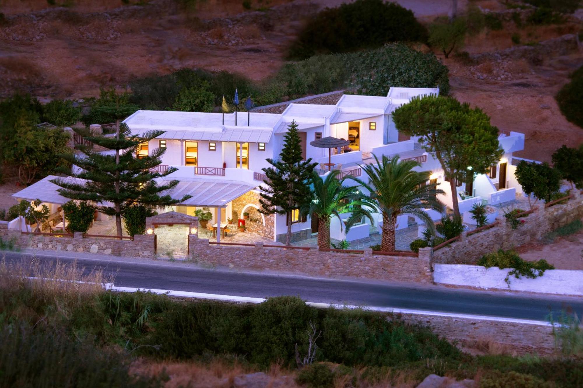 Galaxy Hotel Mylopotas Exterior photo