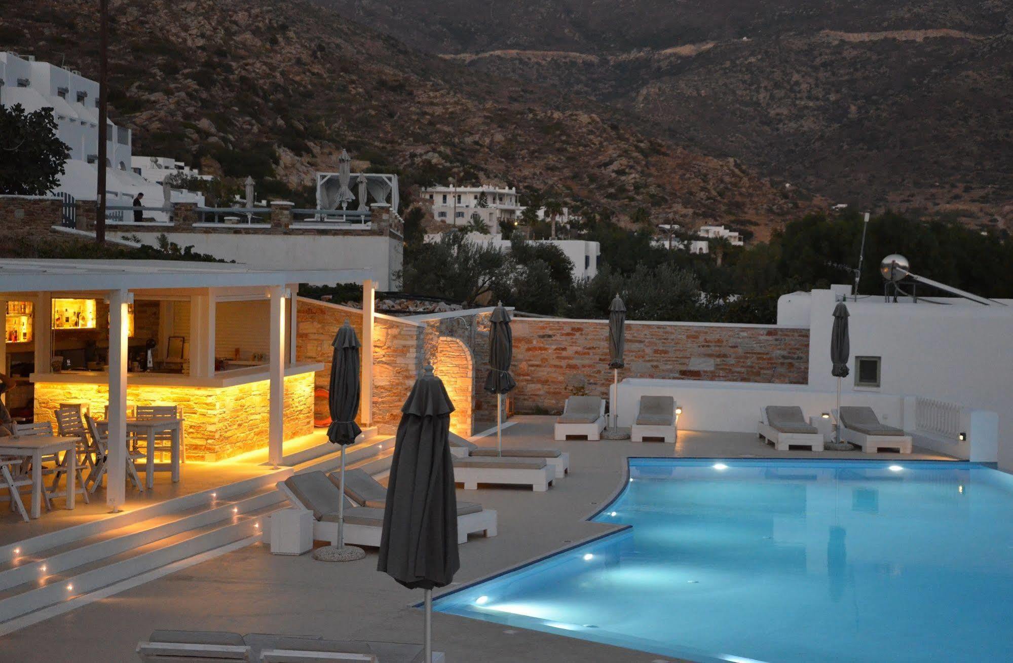 Galaxy Hotel Mylopotas Exterior photo